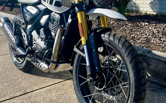 2026 Triumph Scrambler 400XC