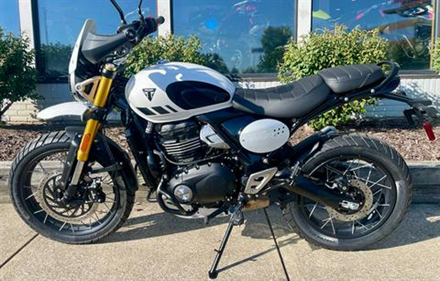 2026 Triumph Scrambler 400XC