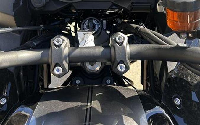 2022 Kawasaki Versys 1000 SE LT+