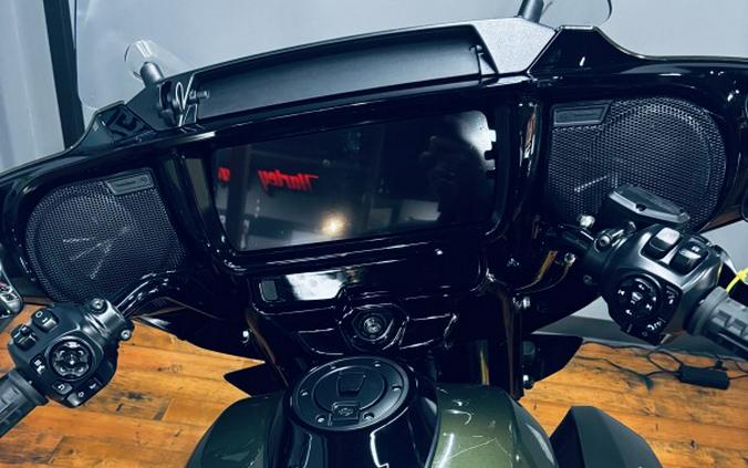 2026 Harley-Davidson® Street Glide Limited OLIV STL MTL/BLK W/ PINSTRI