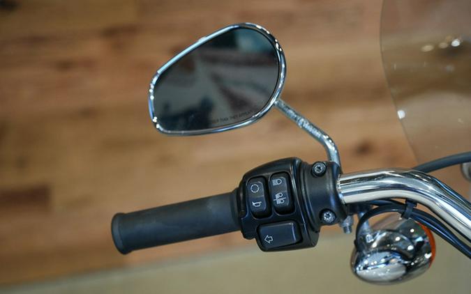 2017 Harley-Davidson XL883L - Superlow