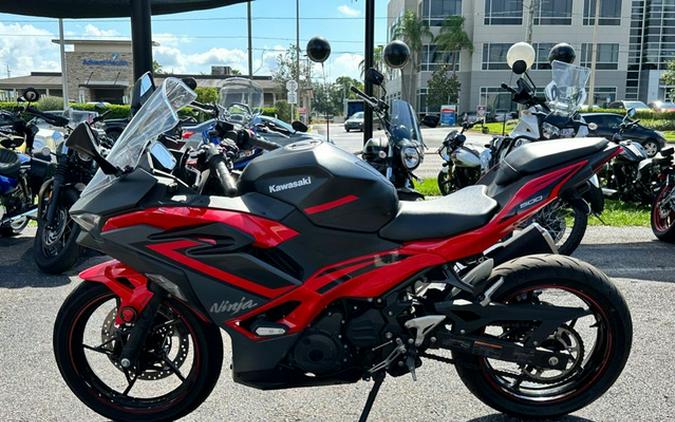 2025 Kawasaki Ninja 500 SE ABS