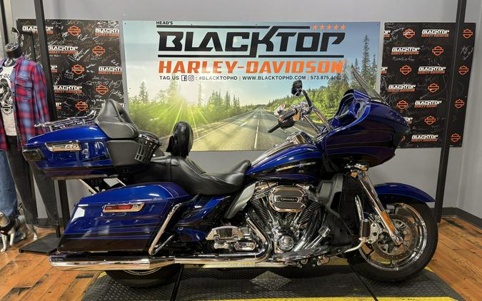 2015 Harley-Davidson CVO Road Glide Ultra SAPPHRE/ABS BLU W/ PINSTRIP