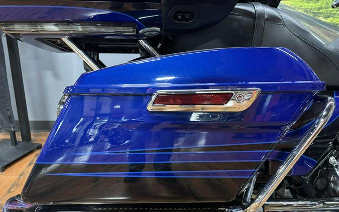 2015 Harley-Davidson CVO Road Glide Ultra SAPPHRE/ABS BLU W/ PINSTRIP