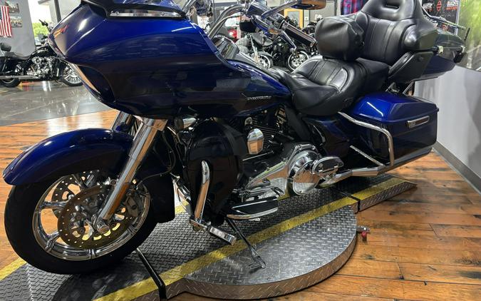 2015 Harley-Davidson CVO Road Glide Ultra SAPPHRE/ABS BLU W/ PINSTRIP