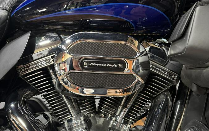 2015 Harley-Davidson CVO Road Glide Ultra SAPPHRE/ABS BLU W/ PINSTRIP