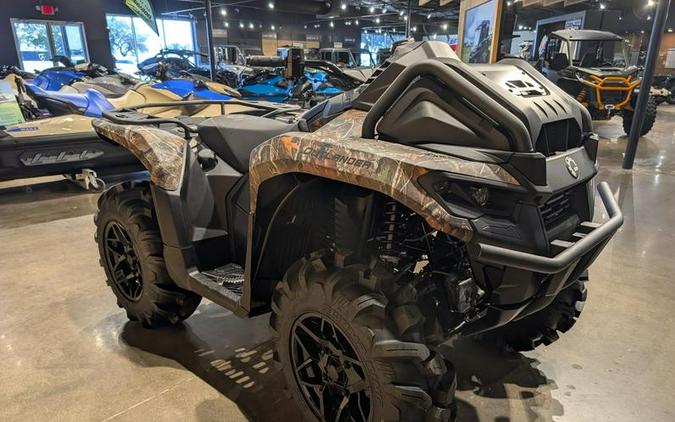 2027 Can-Am® Outlander X mr 700