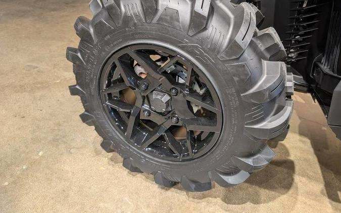 2027 Can-Am® Outlander X mr 700