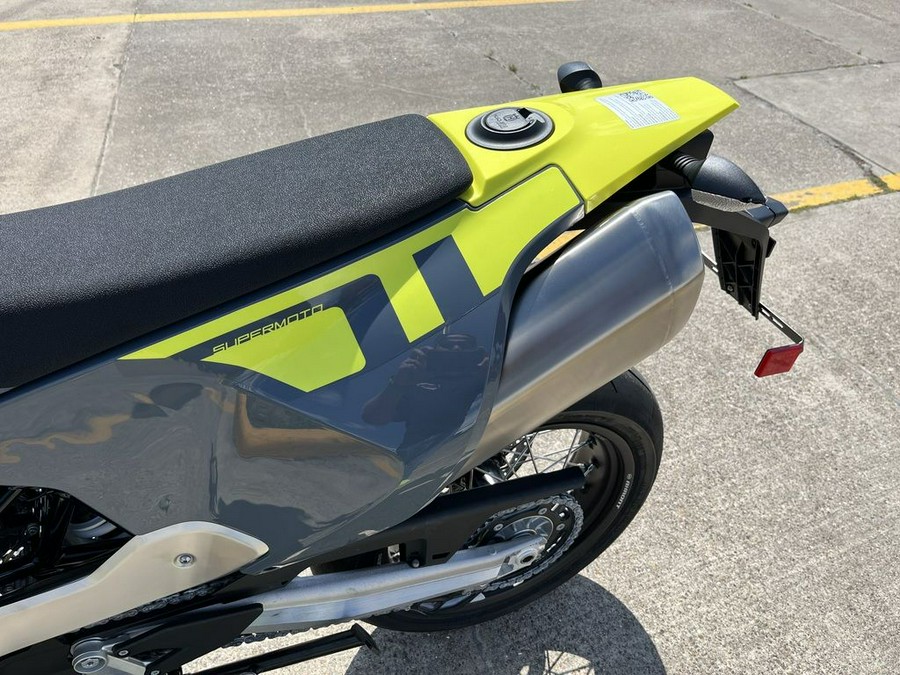 2024 Husqvarna® 701 Supermoto