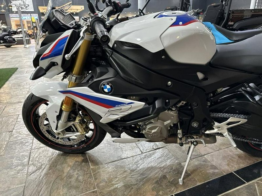 2019 BMW S 1000 R