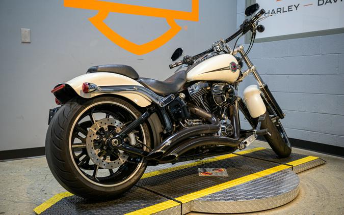 2014 Harley-Davidson Softail Breakout FXSB