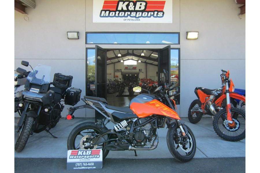 2024 KTM 250 DUKE