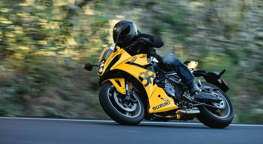 2025 Suzuki GSX-S 8R