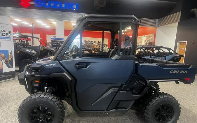 2026 Can-Am Defender XT CAB HD11
