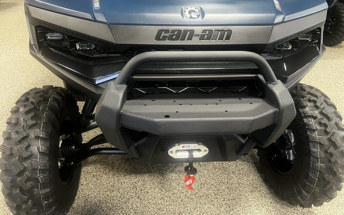 2026 Can-Am Defender XT CAB HD11