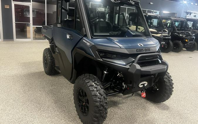 2026 Can-Am Defender XT CAB HD11