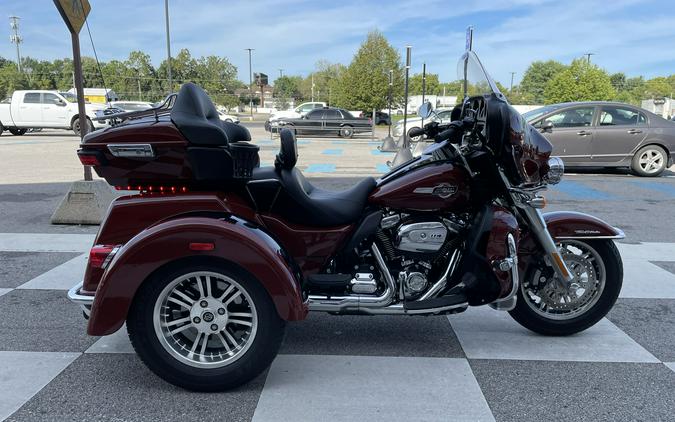 2024 Harley-Davidson® Tri Glide® Ultra