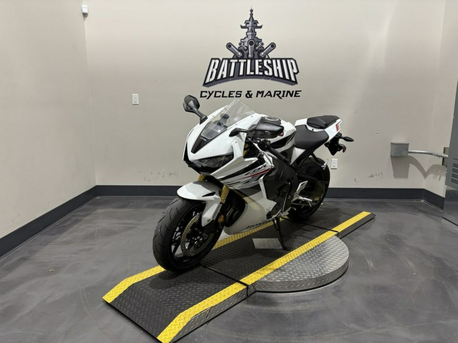 2027 Honda CBR1000RR ABS