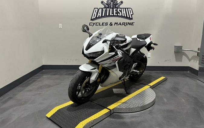 2027 Honda CBR1000RR ABS