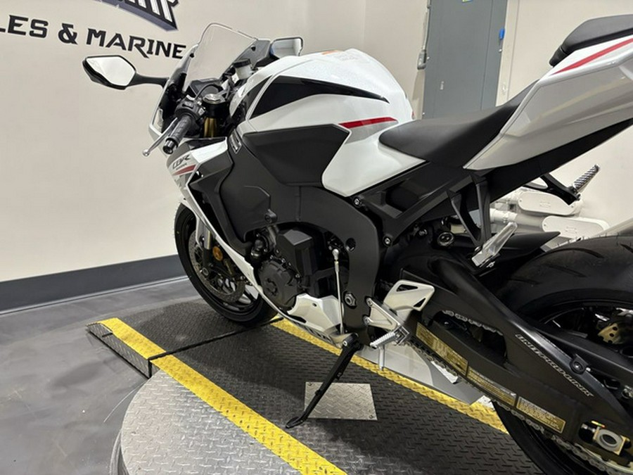 2027 Honda CBR1000RR ABS