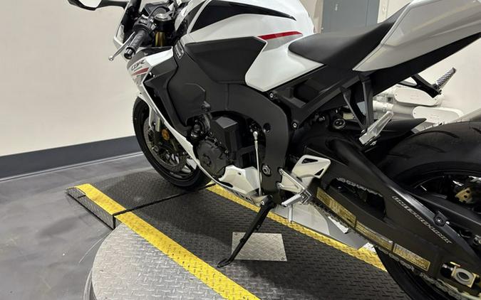 2027 Honda CBR1000RR ABS