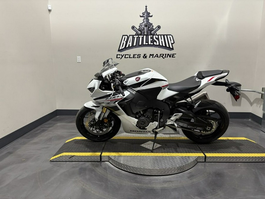 2027 Honda CBR1000RR ABS