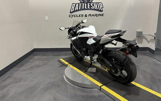 2027 Honda CBR1000RR ABS