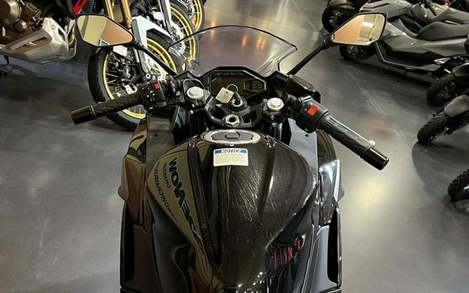 2024 Kawasaki Ninja 500 KRT Edition