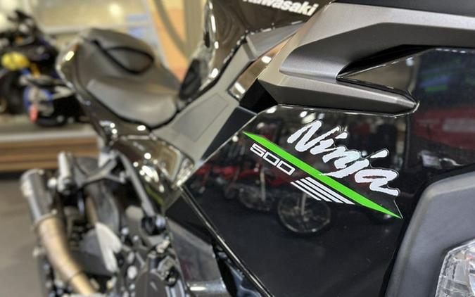 2024 Kawasaki Ninja 500 KRT Edition
