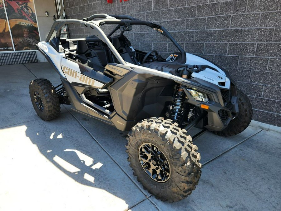 2024 Can-Am® Maverick X3 RS Turbo Catalyst Gray