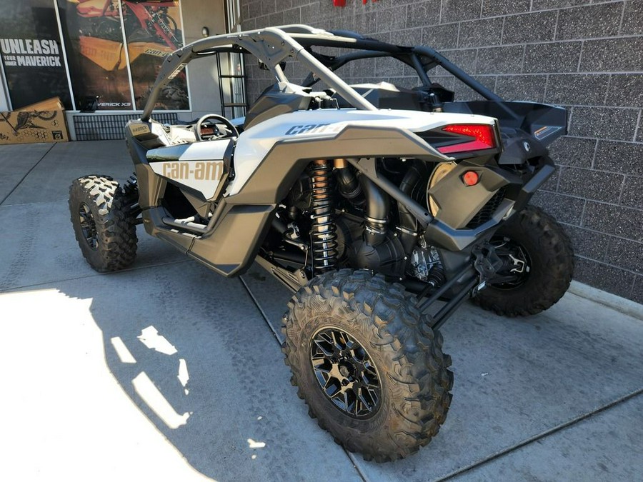 2024 Can-Am® Maverick X3 RS Turbo Catalyst Gray