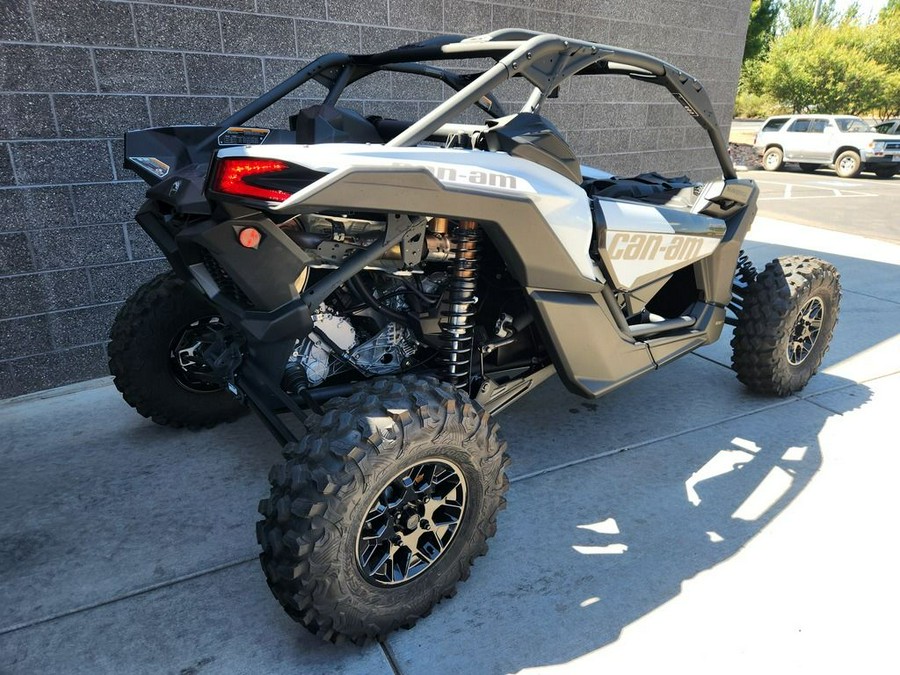 2024 Can-Am® Maverick X3 RS Turbo Catalyst Gray