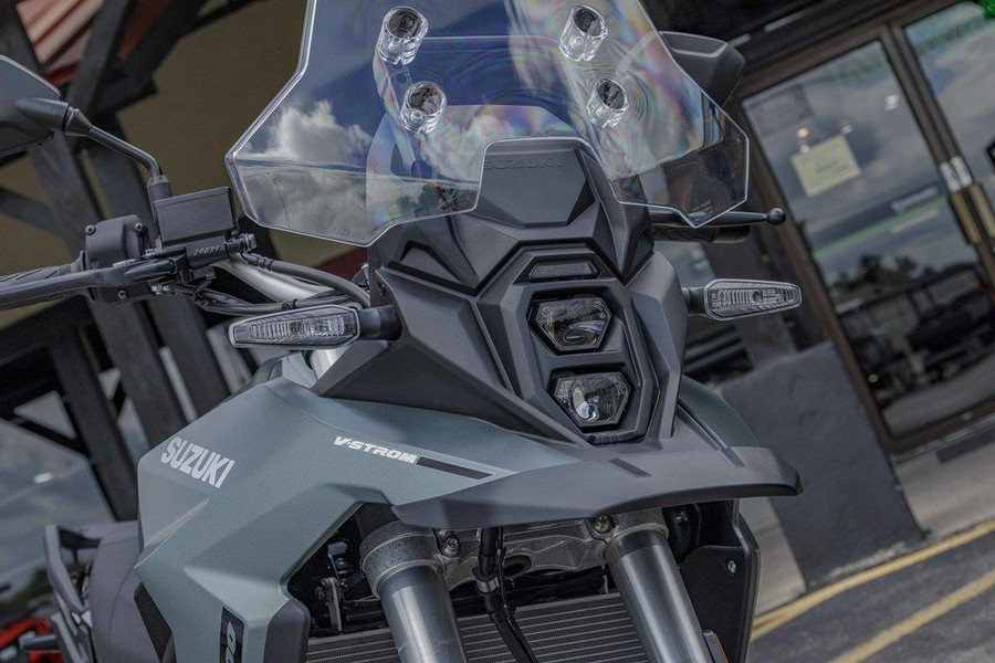 2024 Suzuki V-Storm 800