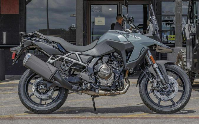 2024 Suzuki V-Storm 800