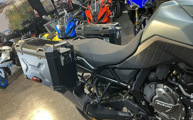2024 Suzuki V-Strom 800DE Adventure