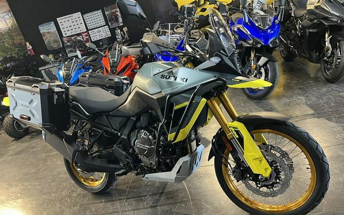 2024 Suzuki V-Strom 800DE Adventure