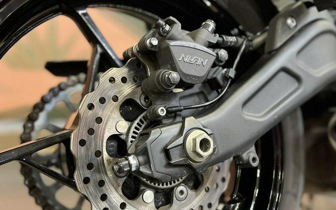 2024 Kawasaki Ninja 650 Metallic Matte Dark Gray/Metallic Spark Black Metallic Matte Graphenesteel GrayEbony