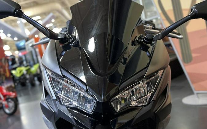 2024 Kawasaki Ninja 650 Metallic Matte Dark Gray/Metallic Spark Black Metallic Matte Graphenesteel GrayEbony