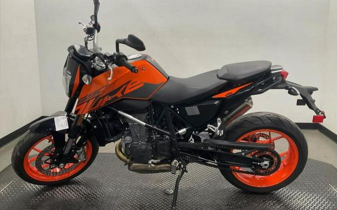 2018 KTM 690 Duke