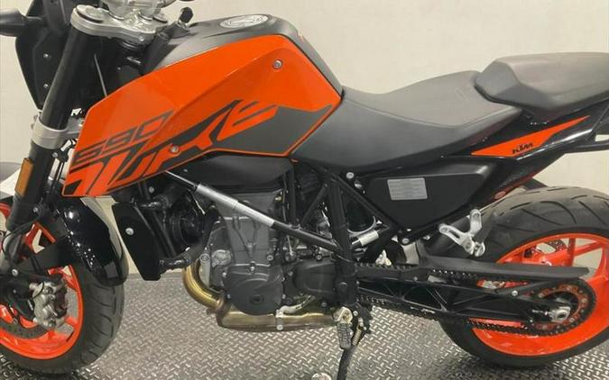 2018 KTM 690 Duke