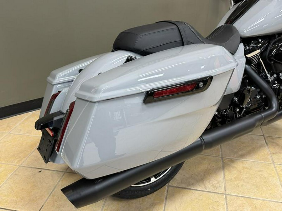 2024 Harley-Davidson® FLTRX - Road Glide®