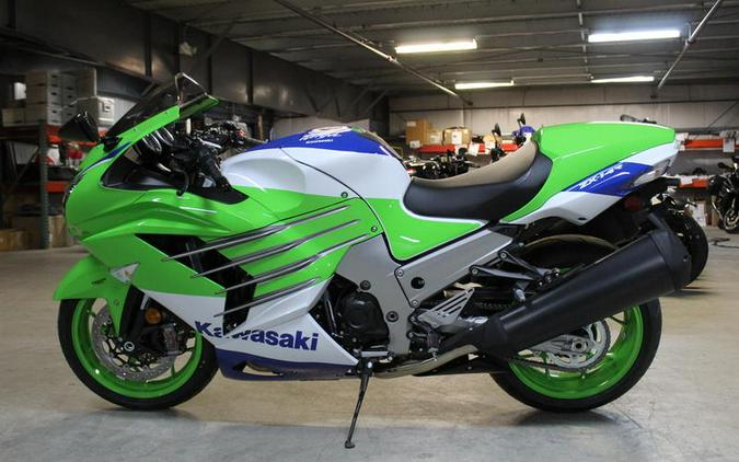 2024 Kawasaki Ninja® ZX™-14R 40th Anniversary Edition ABS