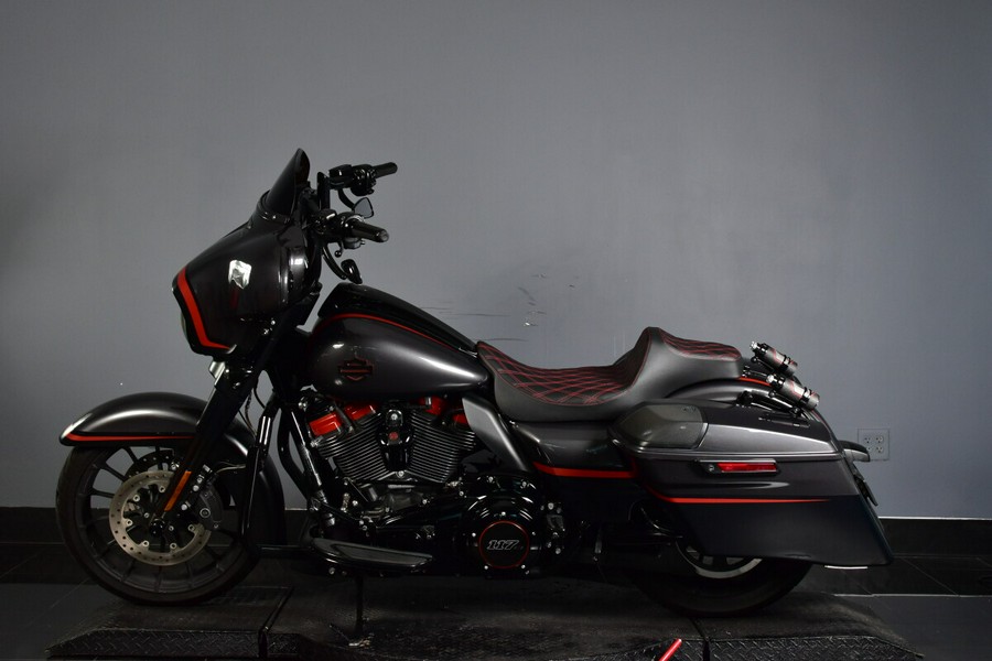2018 Harley-Davidson CVO Street Glide
