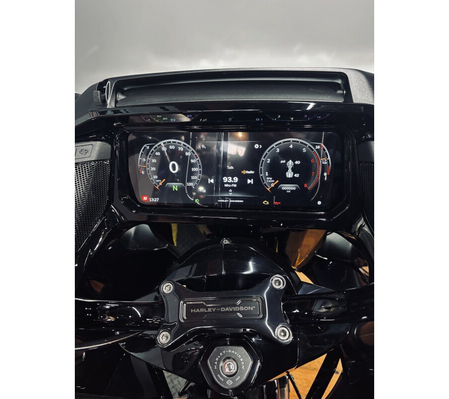 2026 Harley-Davidson® Road Glide Limited PRPLE ABYSS/BLK W/ PINSTRIP