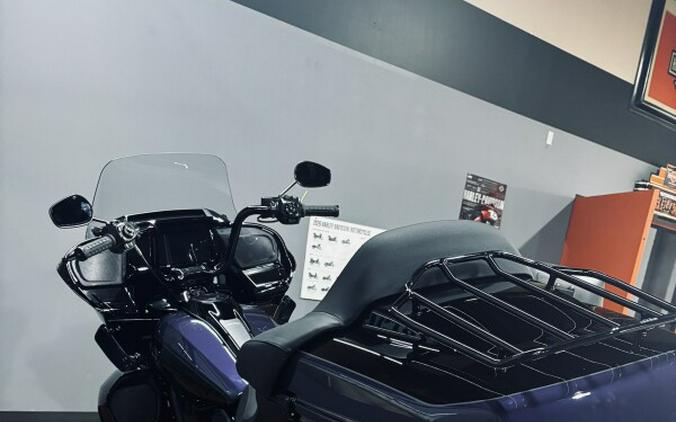 2026 Harley-Davidson® Road Glide Limited PRPLE ABYSS/BLK W/ PINSTRIP