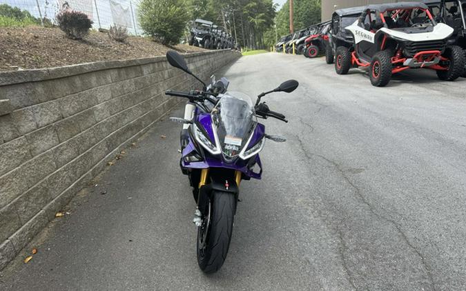 2027 Aprilia TUONO V4 1100