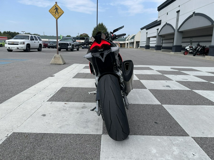2023 Aprilia Tuono V4 Factory 1100