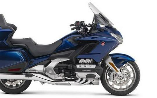 Used 2018 HONDA GOLD WING TOUR DCT