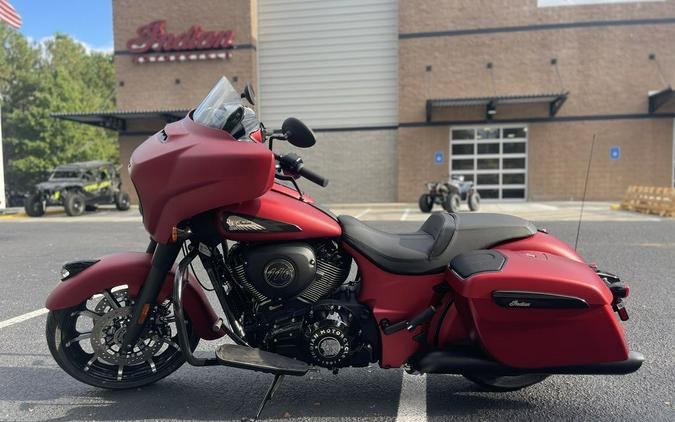 2024 Indian Motorcycle® Chieftain® Dark Horse® w/Powerband Audio Pkg Sunset Red Smoke