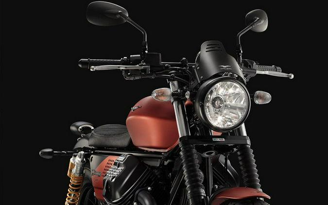 2019 Moto Guzzi V9 Bobber Sport